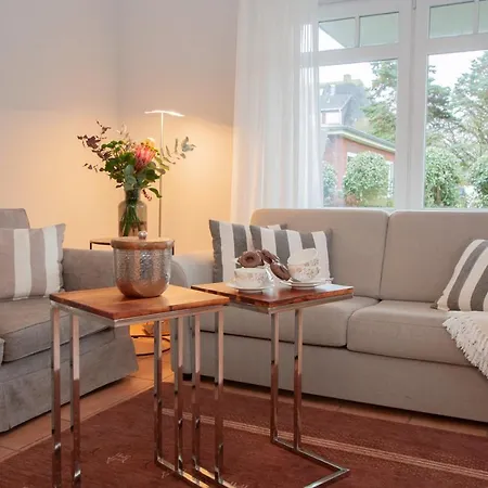 Residenz Strandlaufer 1 *